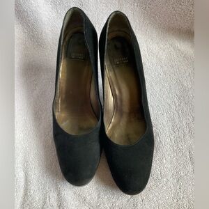 Stuart Weitzman Black pumps size 9B